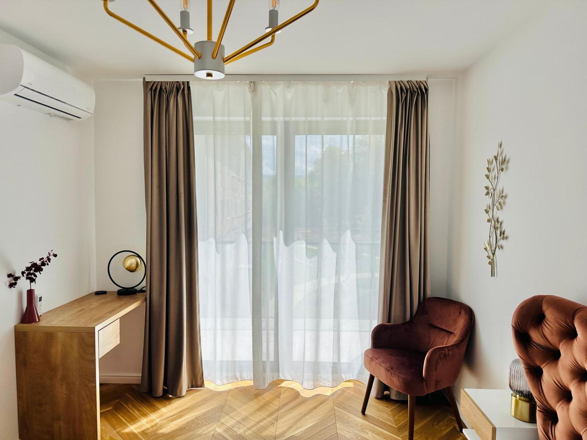 Bel Dom - The Central, Spacious 2 Rooms Luxury Apartment คลูจ-นาโปกา ภายนอก รูปภาพ